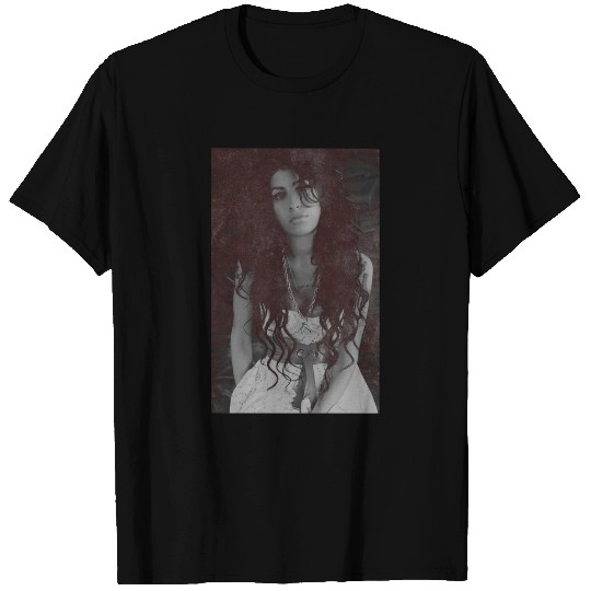 Amy Winehouse Back to Black Frank Pose 2 Tee T-Shirt