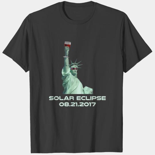Total Solar Eclipse 2017 Perfect Tshirt T-shirt