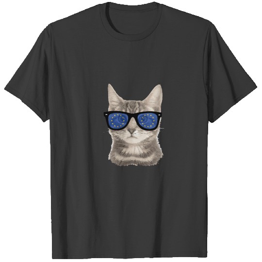 Cat Face. Cool Cat. Kitten Europe. T-Shirt. T-shirt