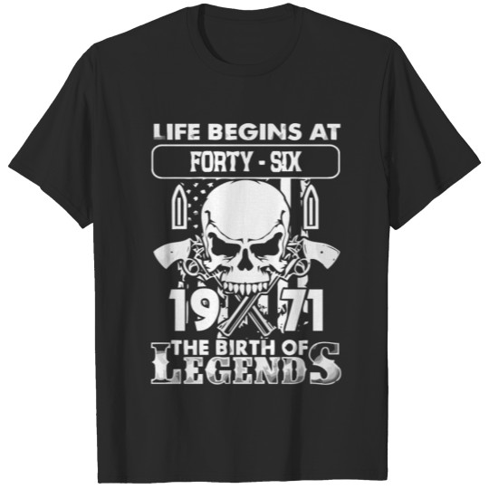 Discover 1971 the birth of legends T-shirt