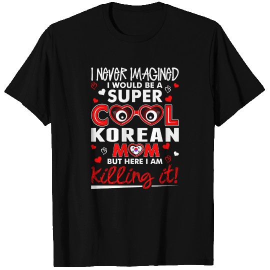 Super Cool Korean Mom T-shirt