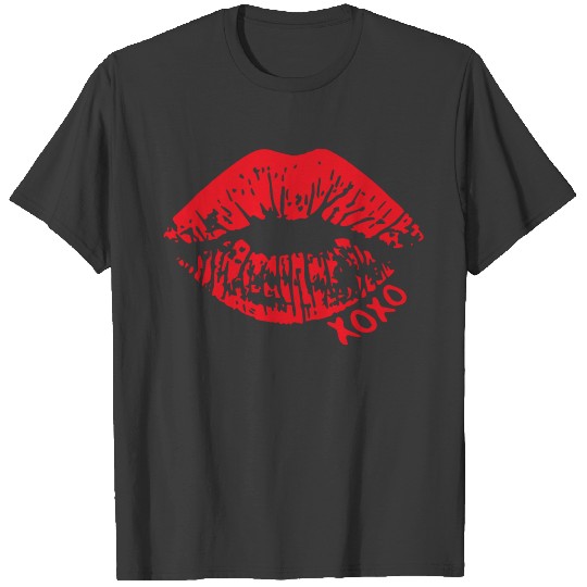 Discover Lips Crop T-shirt