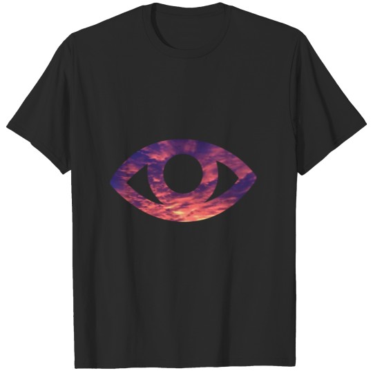 Discover Cloud Eye T-shirt