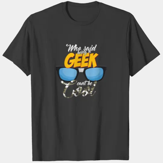 Who said a Geek can't be Cool?! Nerd glasses Camo T-shirt