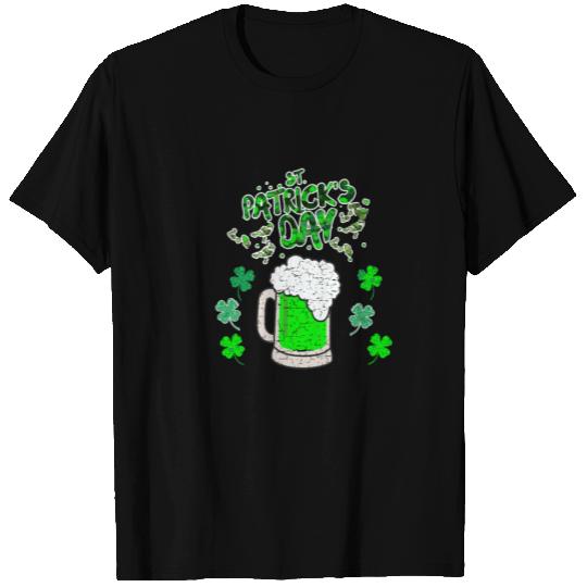 St Patricks Day- Green Beer, Shamrock Trend Design T-shirt