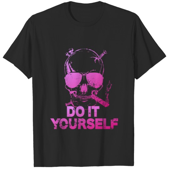 Discover scull nails do it yourself pink T-shirt