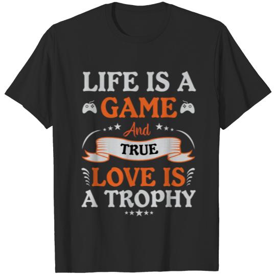Discover Life is a Game T-shirt