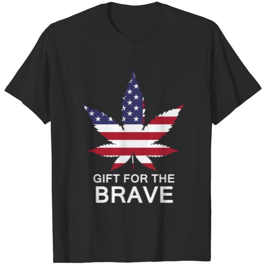 Discover usa helm flag for the brave T-shirt
