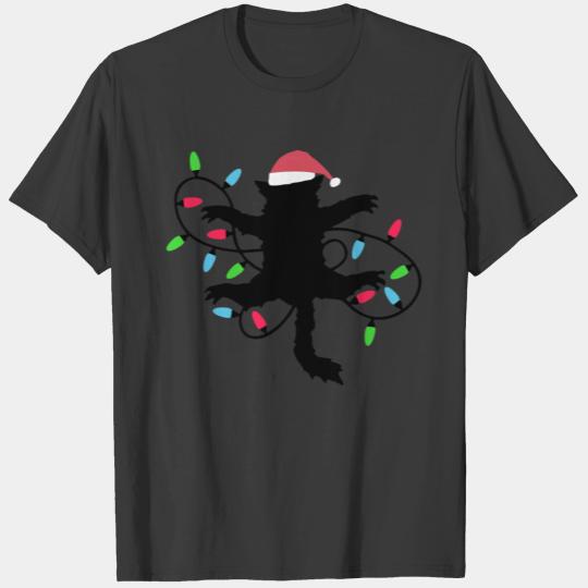 funny Tangled cat with Christmas lights T-Shirt T-shirt