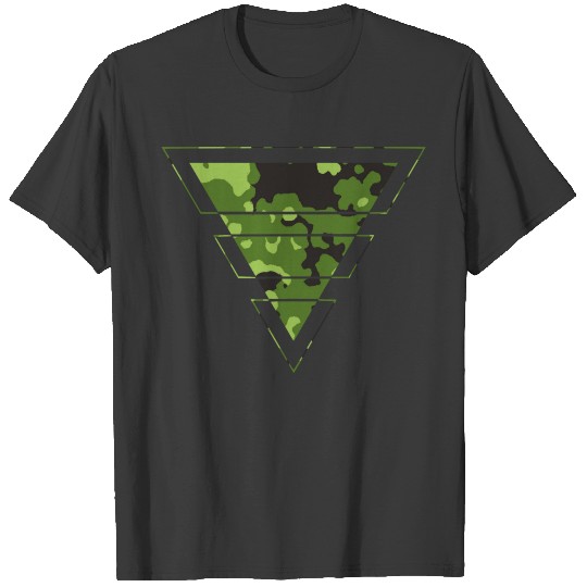 Triangle camouflage design T-shirt