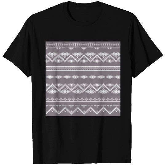 Modern Tribal Geometric Stripe Pattern in T-shirt