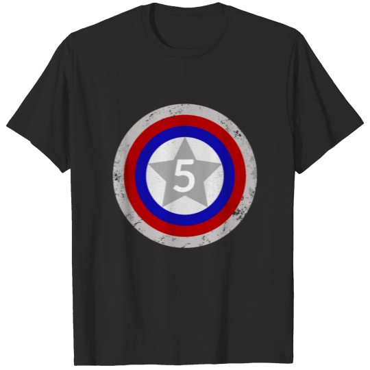 Discover Captain 5th Birthday Shield T-shirt