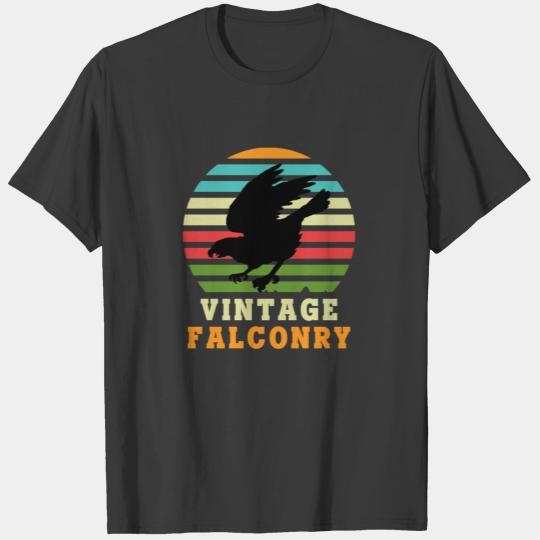 Discover Vintage Falconry Animal Lover Flying Pet Wings T-shirt