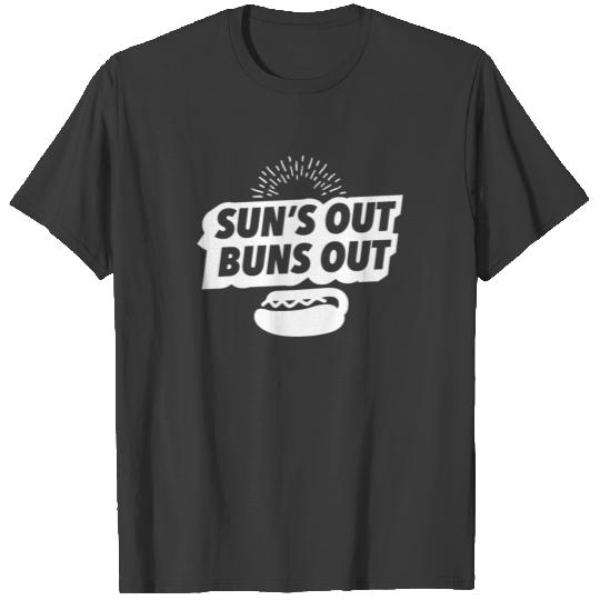 Suns Out Buns Out Bbq Hotdog Summer Party Gift T-shirt