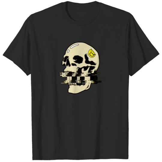 Discover glitchy skull T-shirt