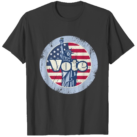 Vote USA Vintage style and Statue of Liberty. T-shirt