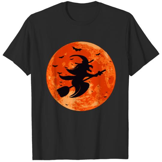 Halloween Funny Flying Witch Full Moon Gift Idea T-shirt