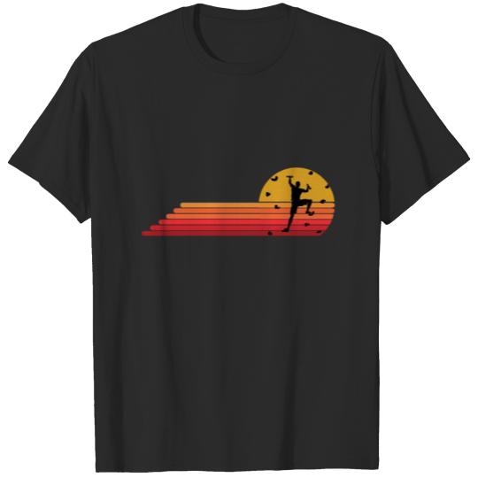 Discover Bouldering Retro Vintage Sun Down T-shirt