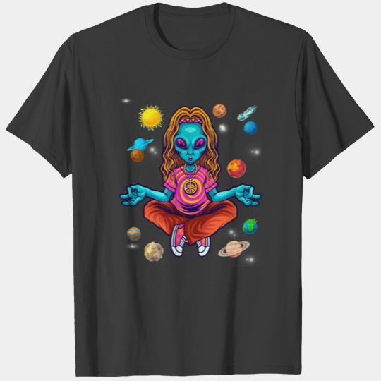 Discover Alien Meditation Pilates Yoga UFO Lover Gift T-shirt
