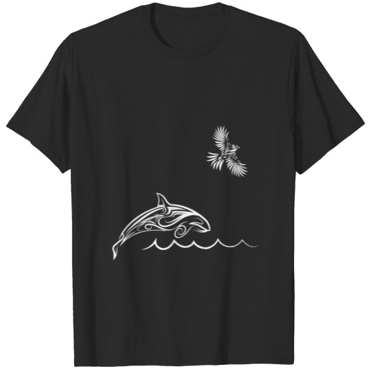 Discover Whale Jumping Above Waves T-shirt