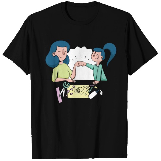 mother and daughter crafting T-shirt