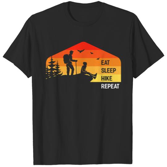 Discover Hiking Hike Camping Mountains Hiker Nature Gift T-shirt