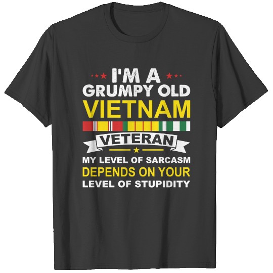 I'm A Grumpy Old U S Vietnam Veteran T Shirt T-shirt