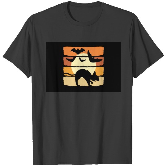 Halloween Cat Cats Bat Horror Vintage Moon Monster T-shirt