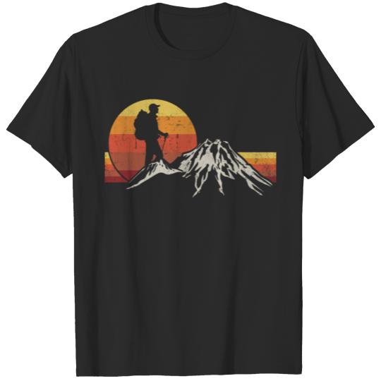Discover Hiking Hiker Mountain Vintage T-shirt