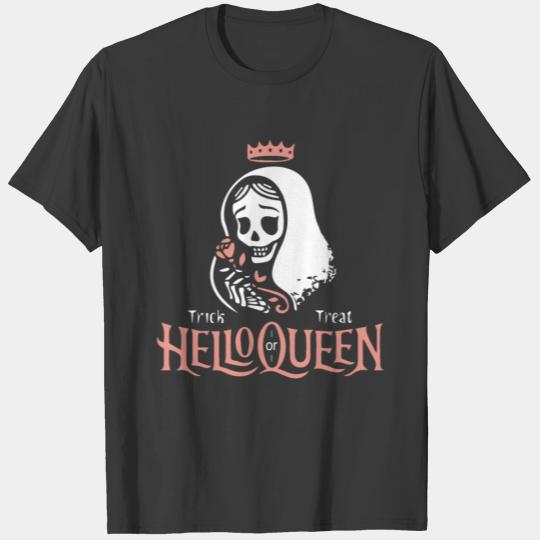 Queen of Halloween shirt T-shirt