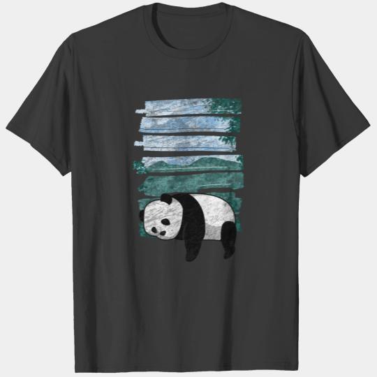 Funny Panda saying about pandas as a gift! T-shirt