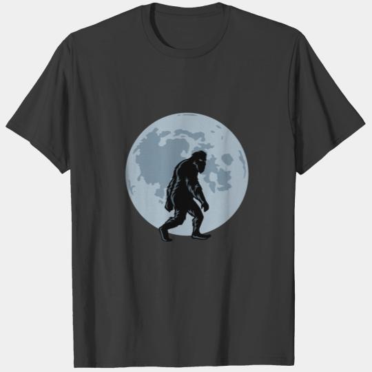 Bigfoot Night Stroll Cool Full Moon Amp Trees T-shirt