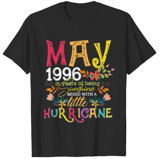 Discover May Girls 1996 Funny 25th Birthday 25 Years Old T-shirt