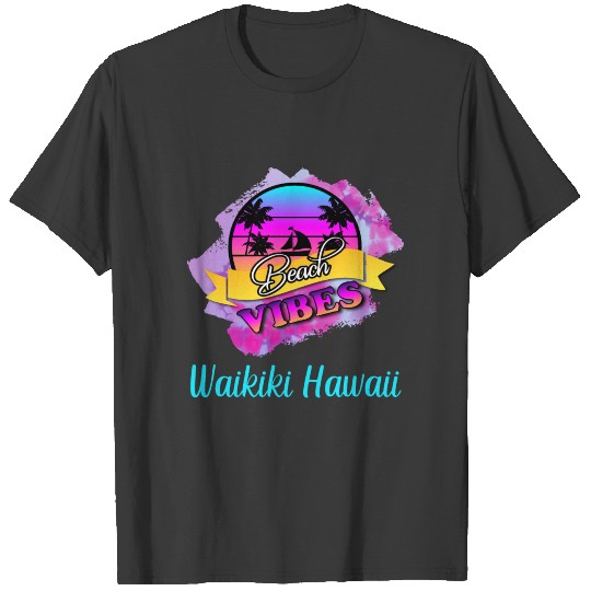 Waikiki Beach Summer Vibes Hawaii Vacation Vintage T-shirt