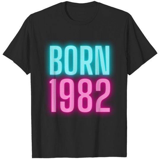 Discover 1982 born birthday gift ideas 82 year of birth T-shirt