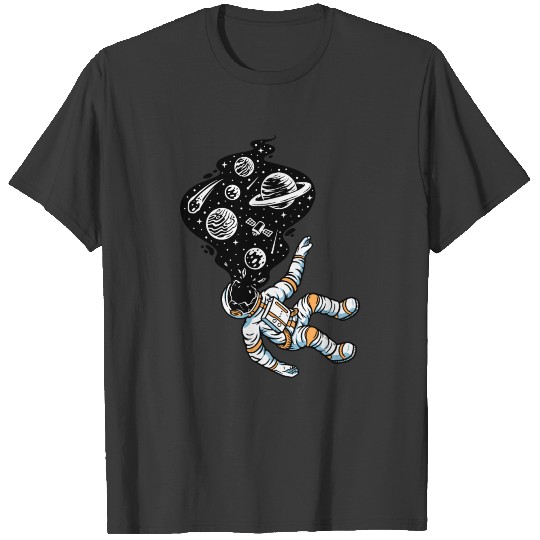 Astronauts die in the universe T-shirt