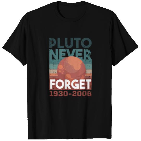 Astronomy Solar System Pluto Never Forget T-shirt