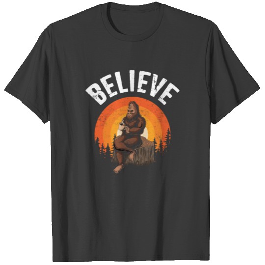 Bigfoot Believe Funny Retro Senset, Sasquatch Gift T-shirt