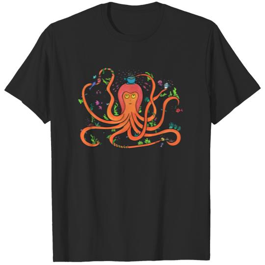 Discover Underwater Coffee Time - coffee lover cute octopus T-shirt