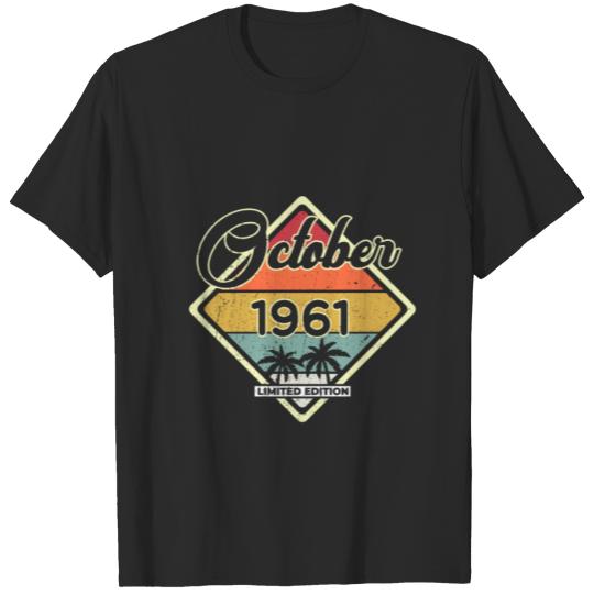 Discover Vintage 60th Birthday October 1961 Sports Gift T-shirt
