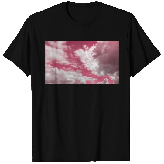 Calm before the storm Sky with clouds Pink T-shirt