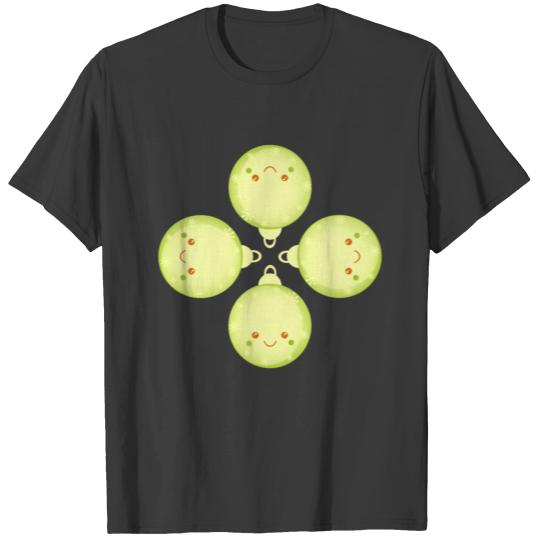 Beautiful christmas balls bauble T-shirt