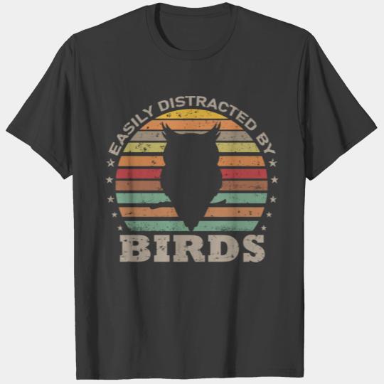 Discover Easily Distracted By Birds Retro Vintage Funny Owl T-shirt