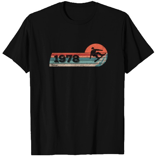 Snowboard born 1978 Birthday VintageSnowboarding T-shirt