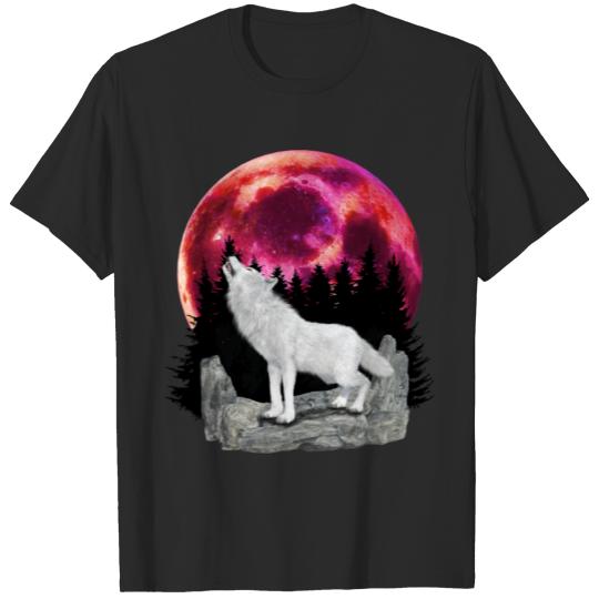 Discover White wolf on rock with blood moon T-shirt