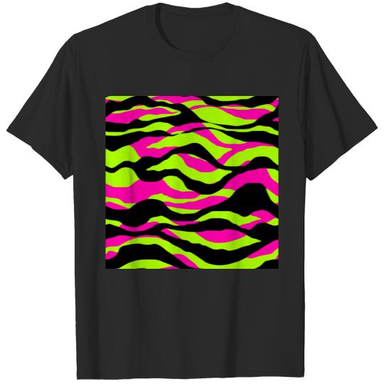 Discover Neon Green Pink Black Wavy Pattern T-shirt