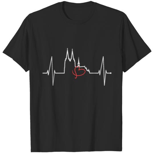 Discover Cologne Skyline Heartbeat Köln Fan Heart Cathedral T-shirt