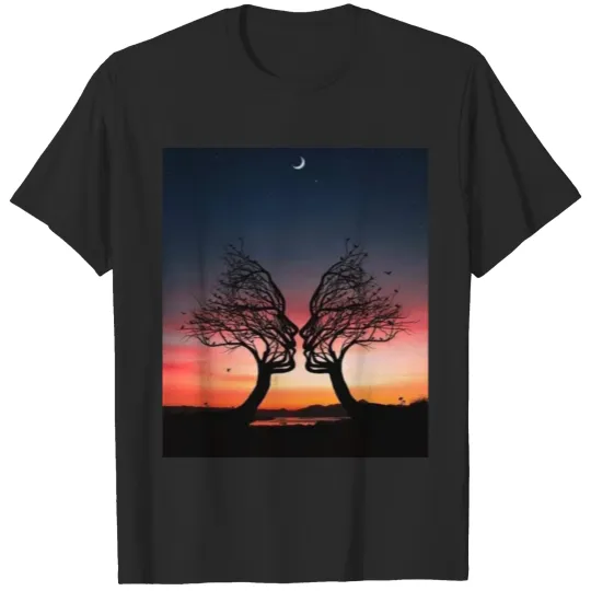 Discover Lovely Friend T-shirt