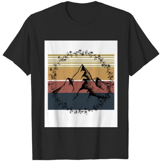 Discover Mountain panorama with background & beautiful wrea T-shirt