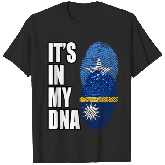 Discover Somali And Nauruan Vintage Heritage DNA Flag T-shirt